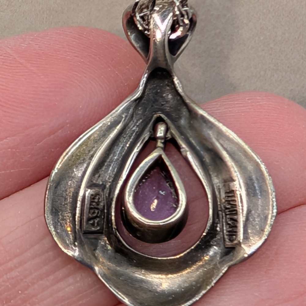 Marcasite, Amethyst, Pearl And Silver Necklace - Picture 3 of 6